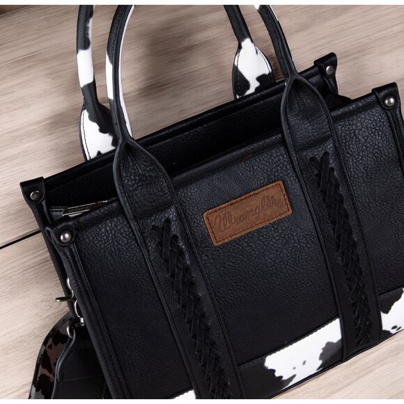 Wrangler Black Cow Print Tote/Crossbody *NEW in Package* - Picture 2 of 5